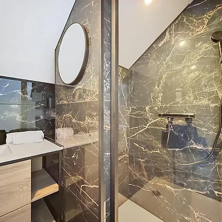 Duplex Climatise Avec Terrasse & Parking Gratuit A * קלרמונט-פרנד